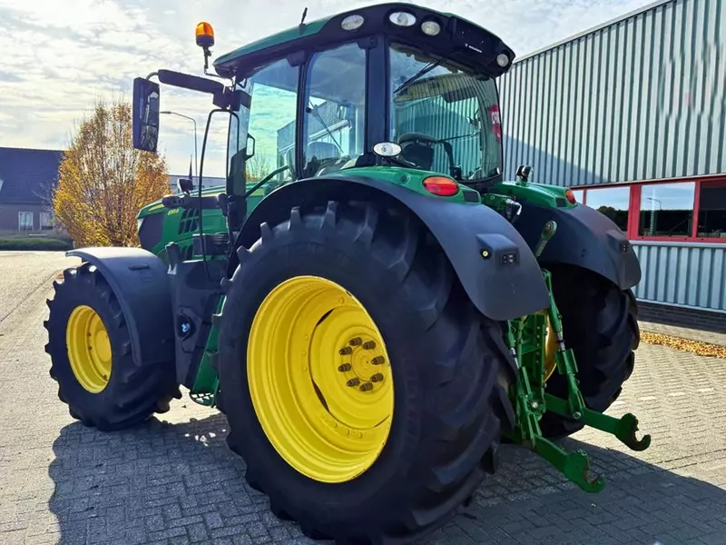 Трактор колесный John Deere 6155R Autopowr - 