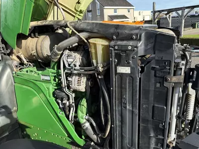 Трактор колесный John Deere 6155R Autopowr