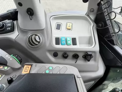 Трактор колесный Deutz-Fahr Agrotron 7250 TTV с трансмиссией VT52