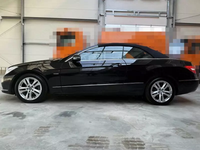  Кабриолеты Mercedes-Benz E-klasse 220 CDI Cabrio BlueEfficiency - 