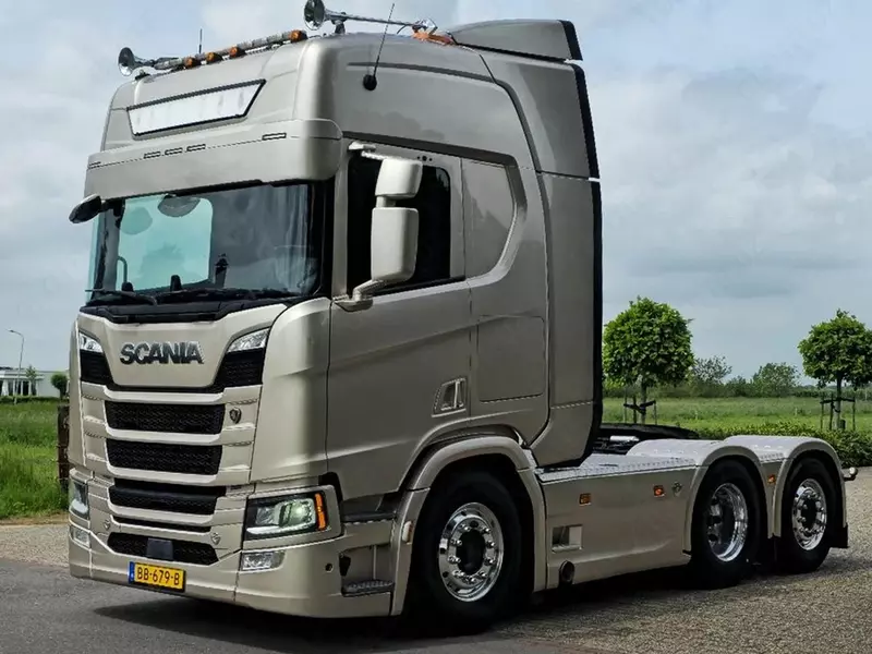 Тягач Scania R 530 V8 NGS 6x2
