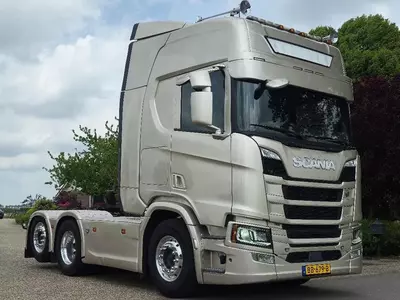  Тягач Scania R 530 V8 NGS 6x2