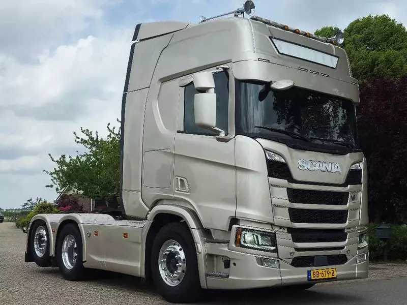   Тягач Scania R 530 V8 NGS 6x2