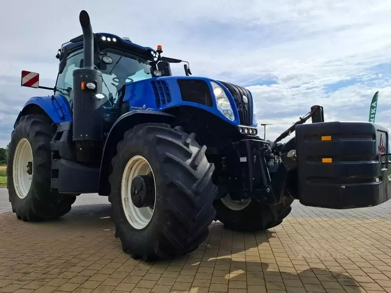   Трактор колесный New Holland T8.410