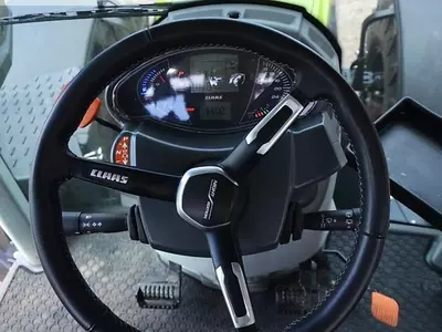 Трактор колесный Claas Arion 660 CMATIC Night Edition