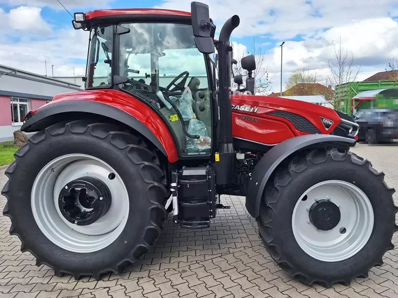  Новый трактор колесный Case IH FARMALL 120 M Fresh online©️