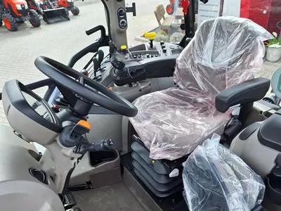Новый трактор колесный Case IH FARMALL 120 M