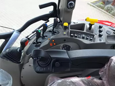 Новый трактор колесный Case IH FARMALL 120 M