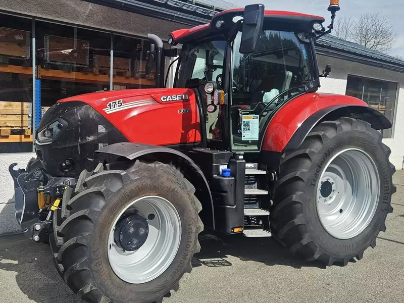 Трактор колесный Case IH Puma 175 CVX