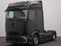 Тягач Mercedes Actros L 1853