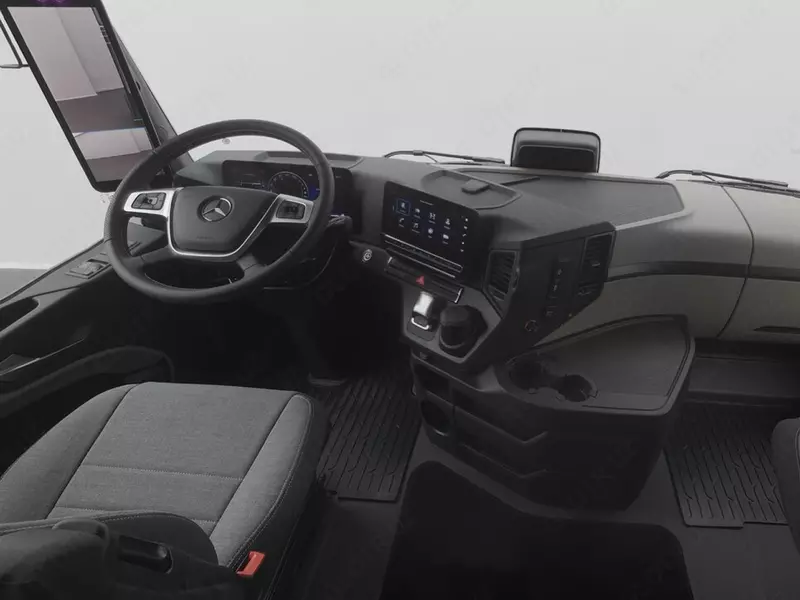  Тягач Mercedes Actros L 1853 - Тягачи