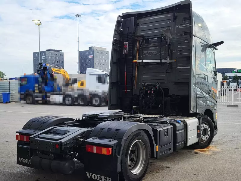  Тягач Volvo FH Aero 500 Fresh online©️