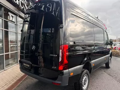 Mercedes-Benz Sprinter 419 CDI 3665 furgoni