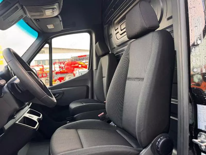 Mercedes-Benz Sprinter 419 CDI 3665 furgoni