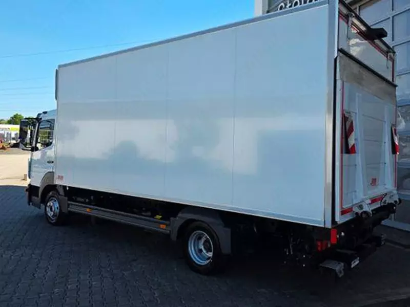 Грузовые автомобили Mercedes-Benz Atego 818 L