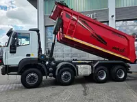  Astra HD9 Iveco 84.50-80 8x4 samosval mexanik uzatmalar qutisi bilan Fresh online©️