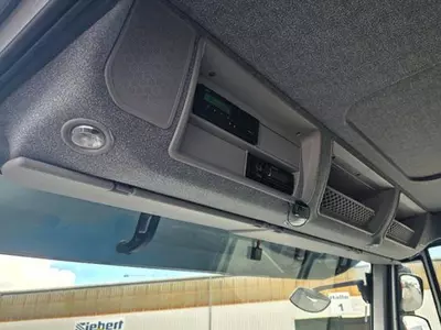 Astra HD9 Iveco 84.50-80 8x4 samosval mexanik uzatmalar qutisi bilan