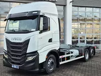 Шасси грузовик Iveco S-WAY AS260S50Y/FS CM 6x2 BDF