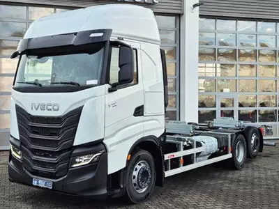 Шасси грузовик Iveco S-WAY AS260S50Y/FS CM 6x2 BDF