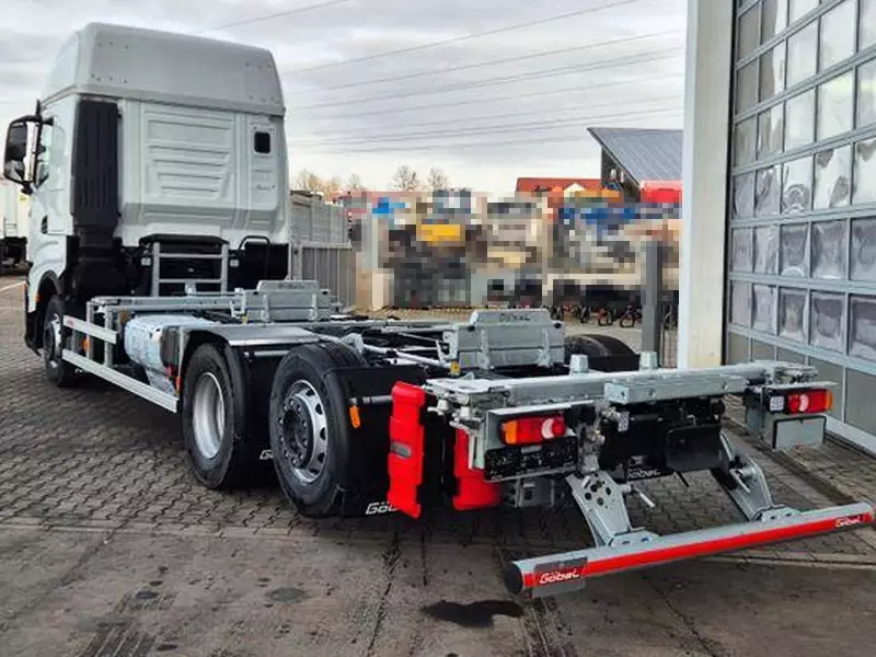 Шасси грузовик Iveco S-WAY AS260S50Y/FS CM 6x2 BDF