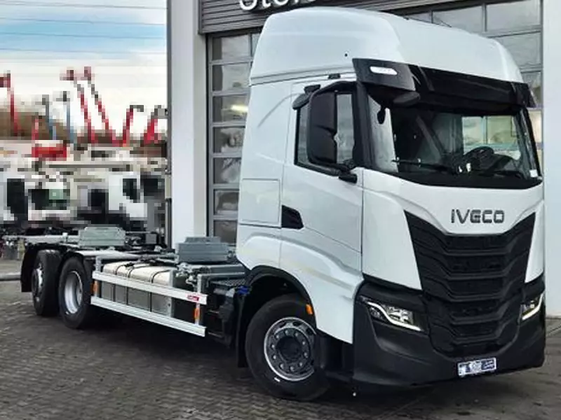 Шасси грузовик Iveco S-WAY AS260S50Y/FS CM 6x2 BDF