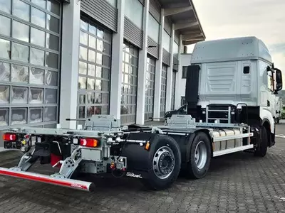 Шасси грузовик Iveco S-WAY AS260S50Y/FS CM 6x2 BDF Только в розницу