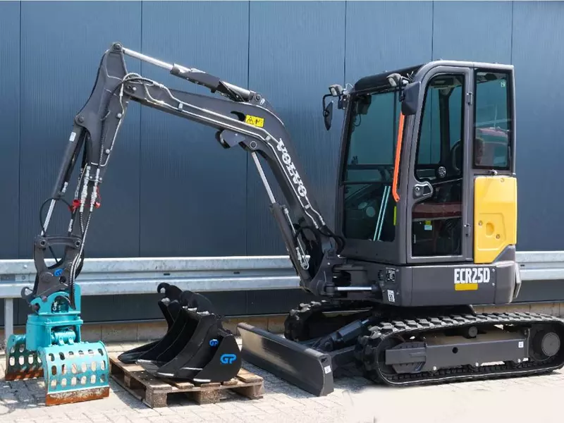 Volvo ECR 25 D gusenitsali mini ekskavator