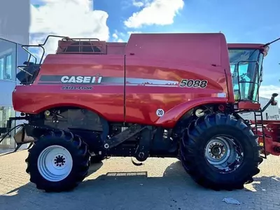Зерноуборочный комбайн Case IH Axial-Flow 5088