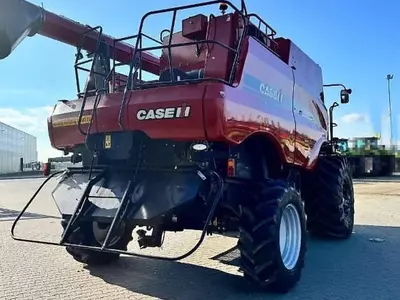 Зерноуборочный комбайн Case IH Axial-Flow 5088