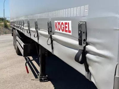 Шторный полуприцеп Kögel S24-1 / SN24