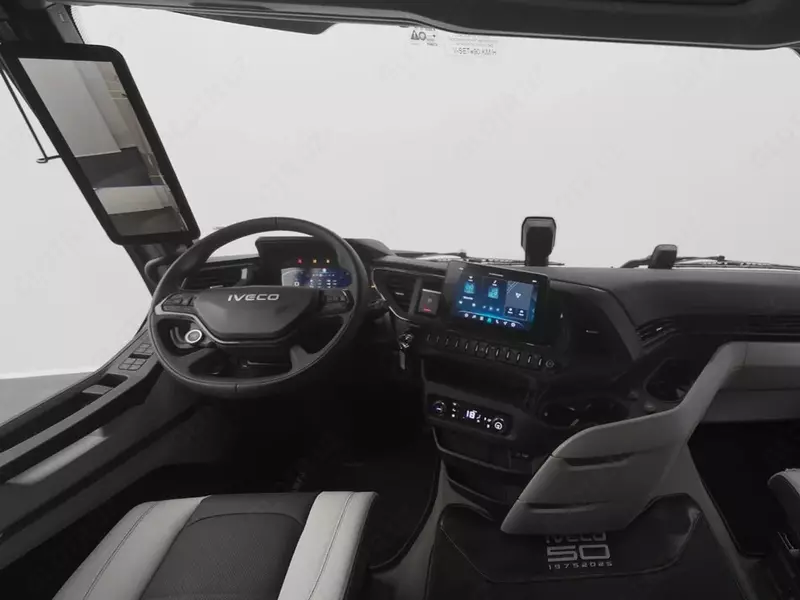  Iveco S-Way 500 shatakchisi - Tayanch yuk mashinalar