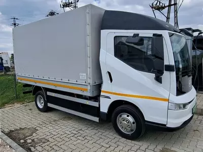  Тентованный грузовик BYD ETM6 SWB 4×2 (100% Electric) Только в розницу