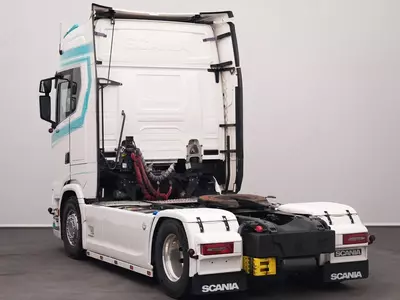 Тягач Scania S590 - 