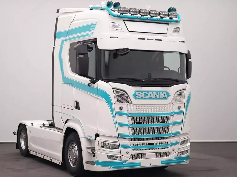  Тягач Scania S590 Только в розницу