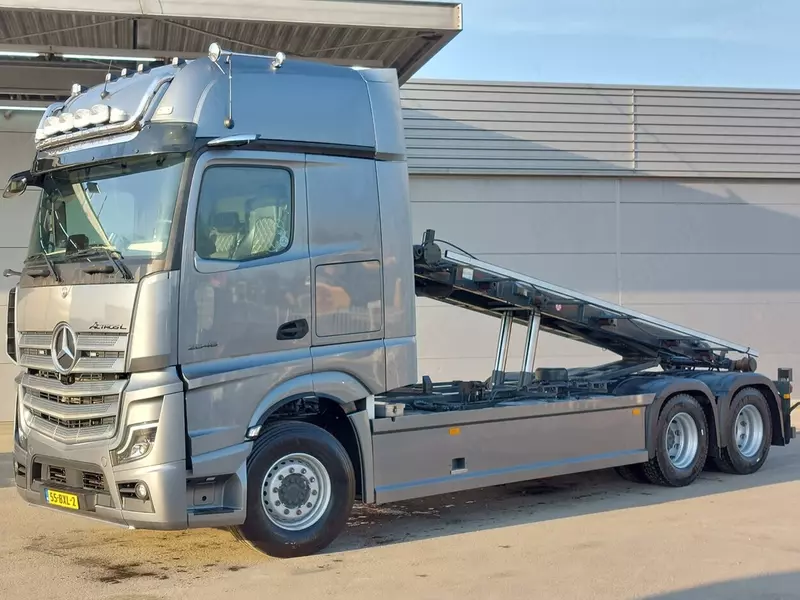 Mercedes Actros L 2848 подъемник с канатным приводом