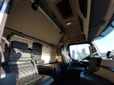 Mercedes Actros L 2848 подъемник с канатным приводом