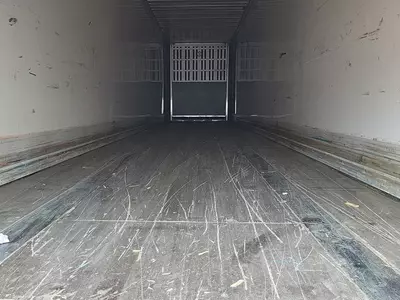 Krone закрытый трейлер