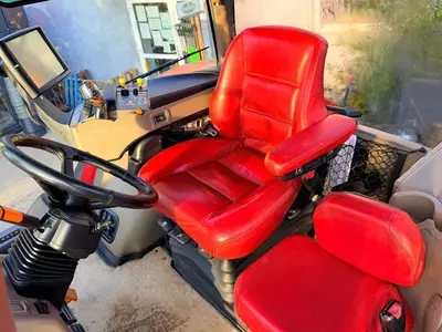 Трактор колесный Case IH Magnum 370 CVX