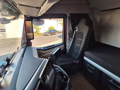 Iveco AS260S50Y/FS yuk mashinalari