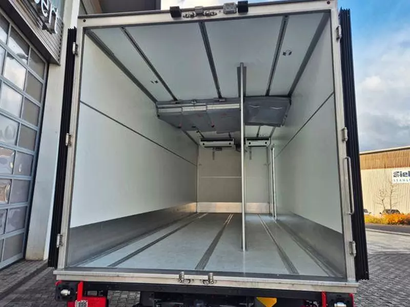  Грузовые автомобили Iveco Eurocargo ML160E28 ThermoKing R1200R LBW Tür AHK Fresh online©️