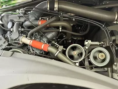 CLAAS jaguar 990 ozuqa yig‘ish kombayni