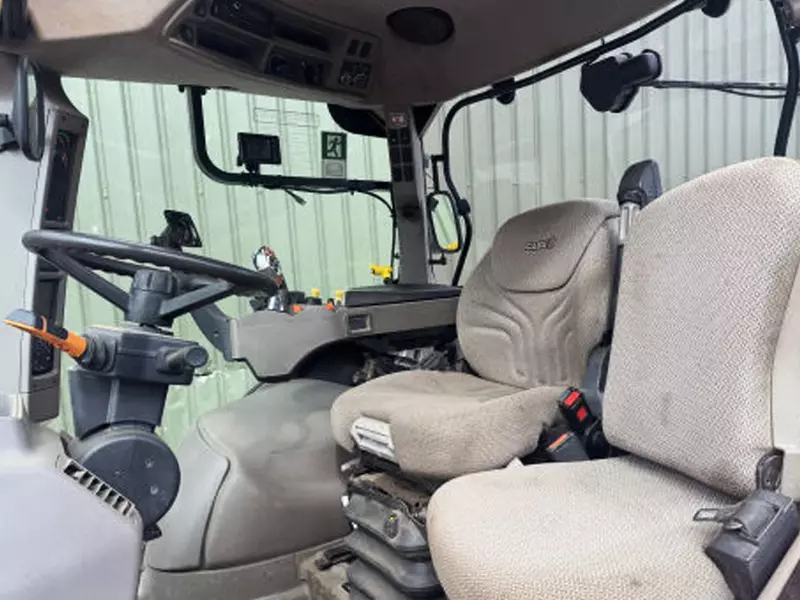  Трактор колесный Case IH Puma CVX 160 в комплекте с погрузчиком Quicke Q6M - Fresh online©️