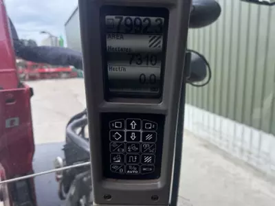 Трактор колесный Case IH Puma CVX 160 в комплекте с погрузчиком Quicke Q6M
