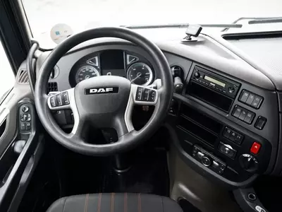 DAF XF 480 chodirli yuk mashinasi