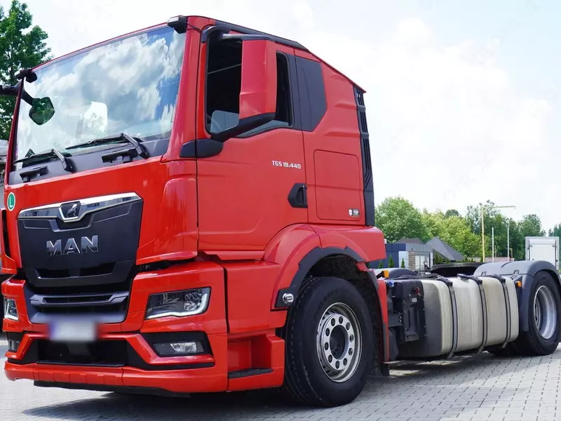 Тягач MAN TGS 18.440 4×2 LL SA