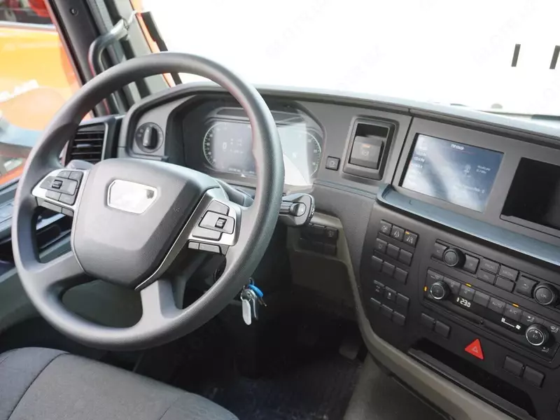 Тягач MAN TGS 18.440 4×2 LL SA