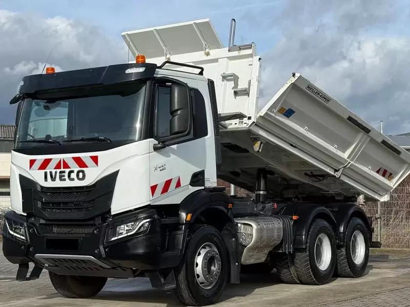 Самосвал IVECO AD_29.480 K / 6X4