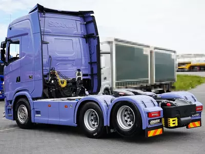Тягач Scania S 590