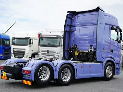 Тягач Scania S 590