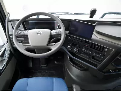 Тентованный грузовик Volvo FH 500
